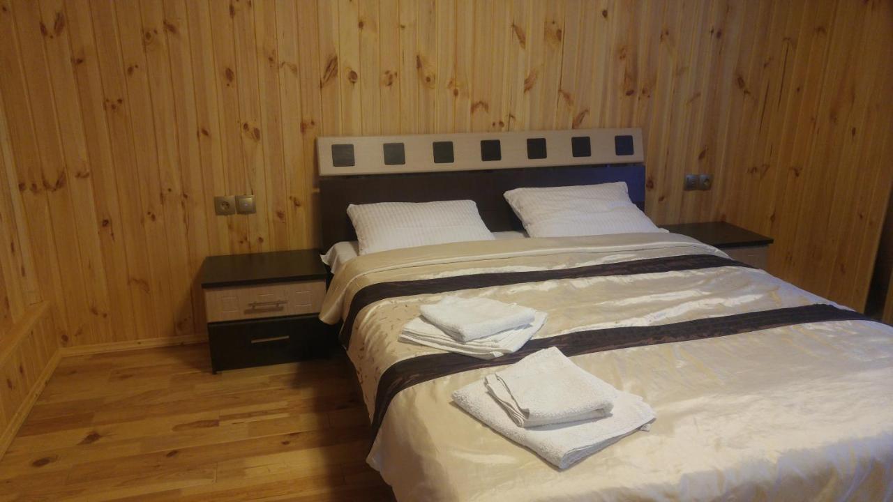 Celebrity Vila Kamianets-Podilskyi Exterior foto