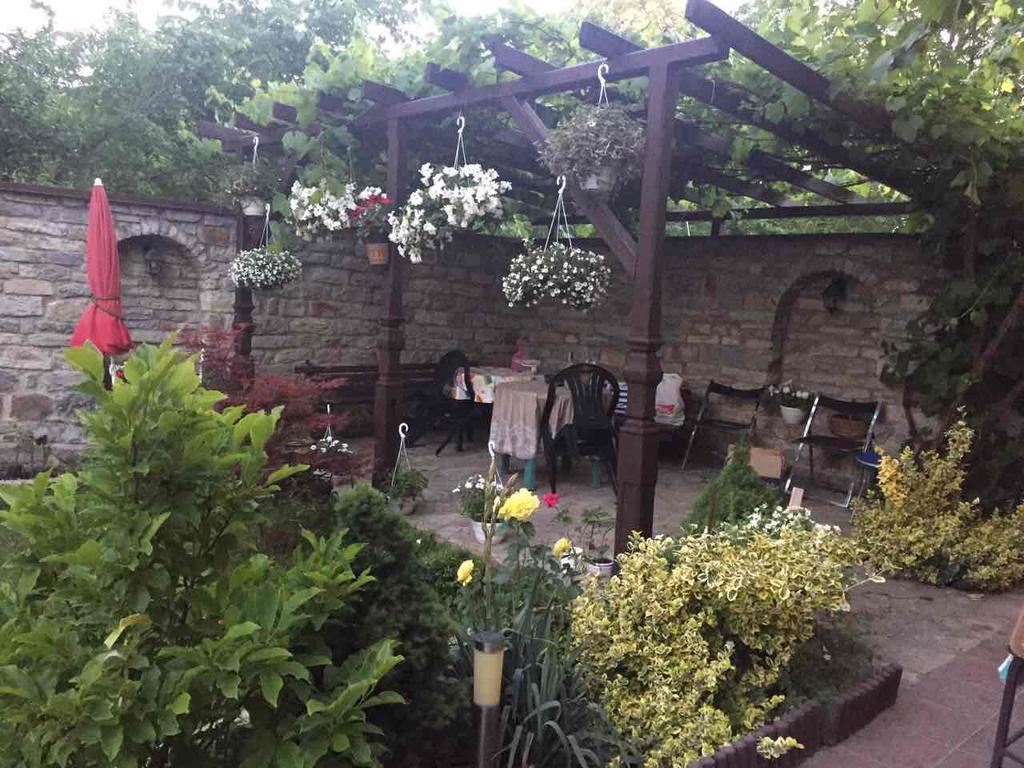Celebrity Vila Kamianets-Podilskyi Exterior foto