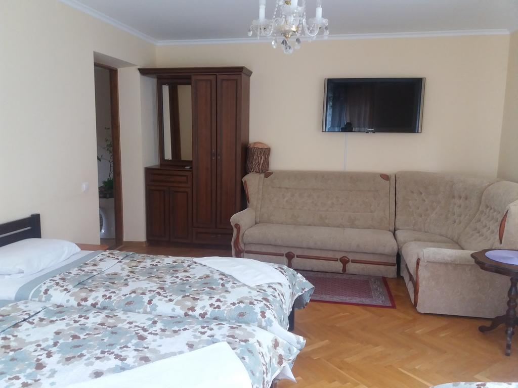 Celebrity Vila Kamianets-Podilskyi Exterior foto