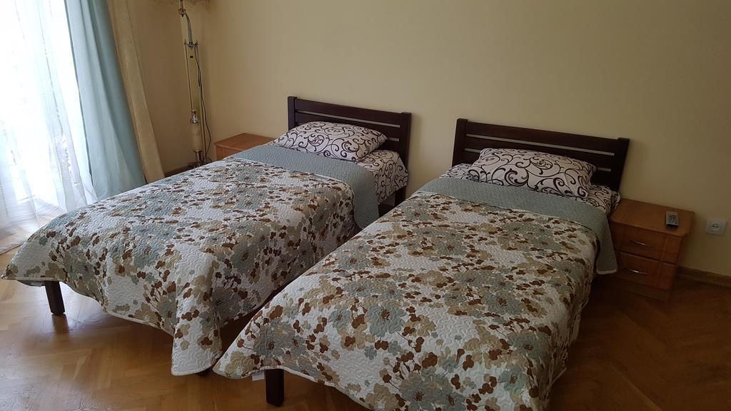 Celebrity Vila Kamianets-Podilskyi Exterior foto