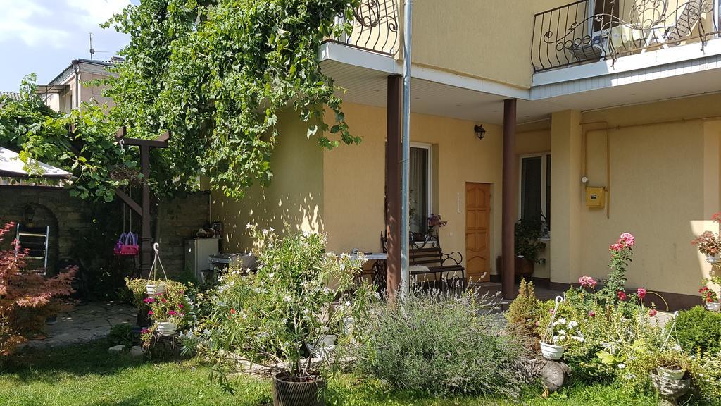 Celebrity Vila Kamianets-Podilskyi Exterior foto