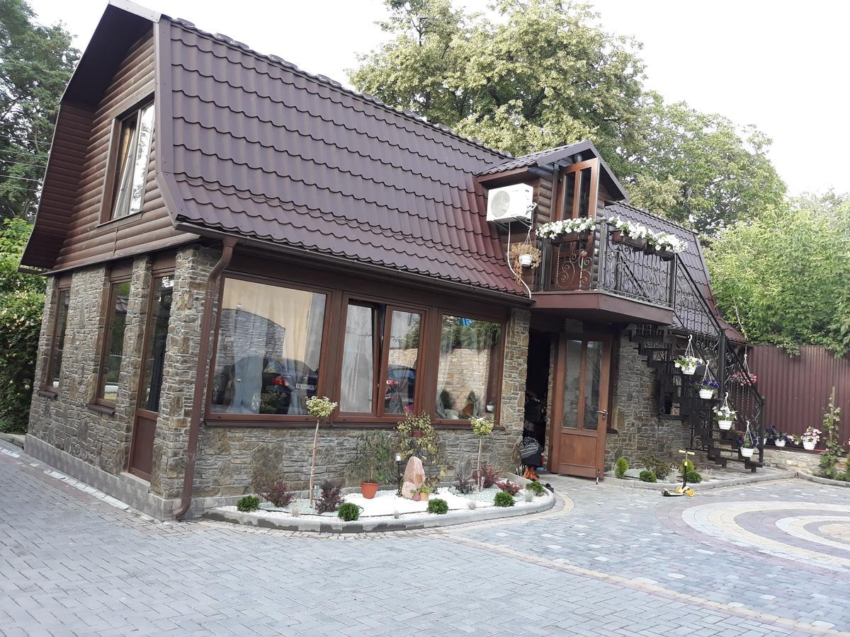 Celebrity Vila Kamianets-Podilskyi Exterior foto